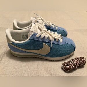 Nike Cortez Light Blue Denim & Suede Retro Sneakers Size 5.5 Women